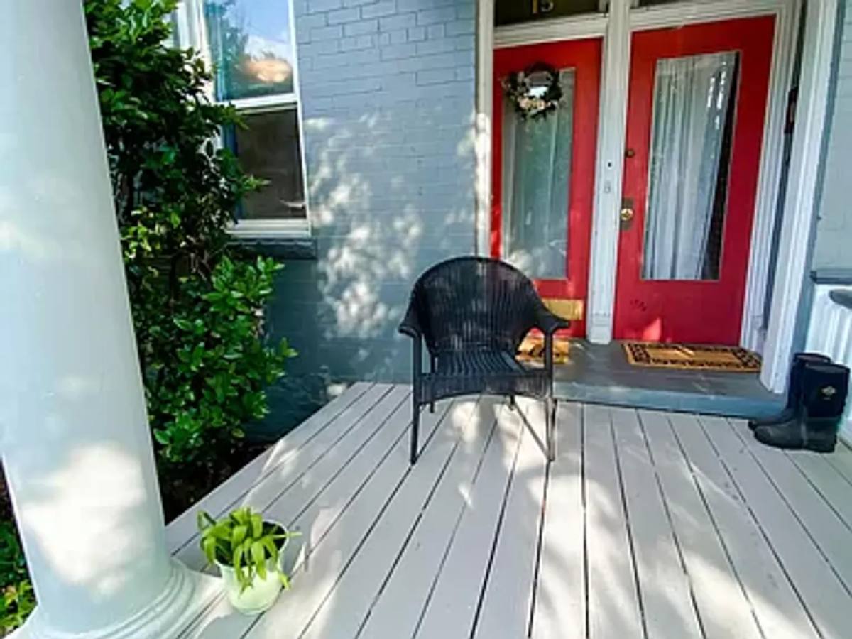 Apartment for rent at 15 N Allen Ave, Richmond, VA 23230