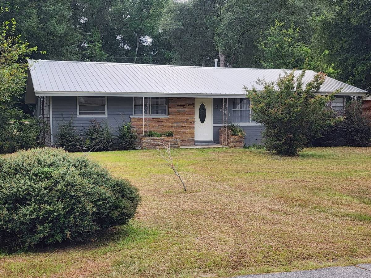 House for rent at 2314 Tompkins Ave, Albany, GA 31705