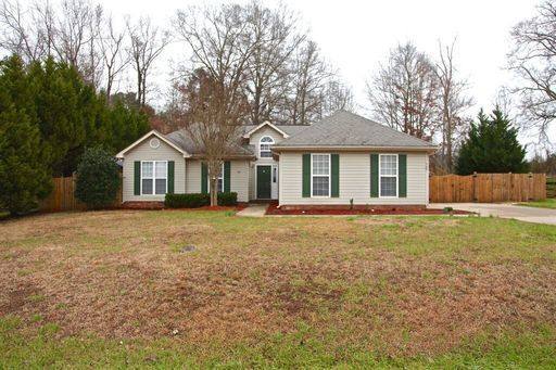 House for rent at 707 Pesca Lane, Matthews, NC 28104