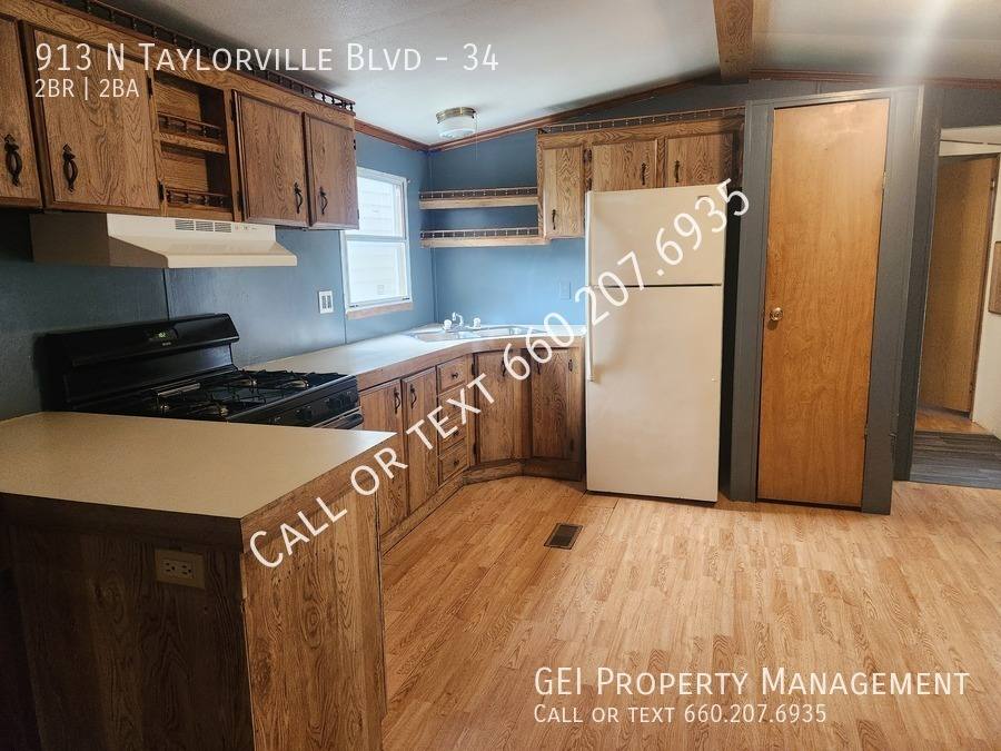House for rent at 913 N Taylorville Blvd #34, Taylorville, IL 62568
