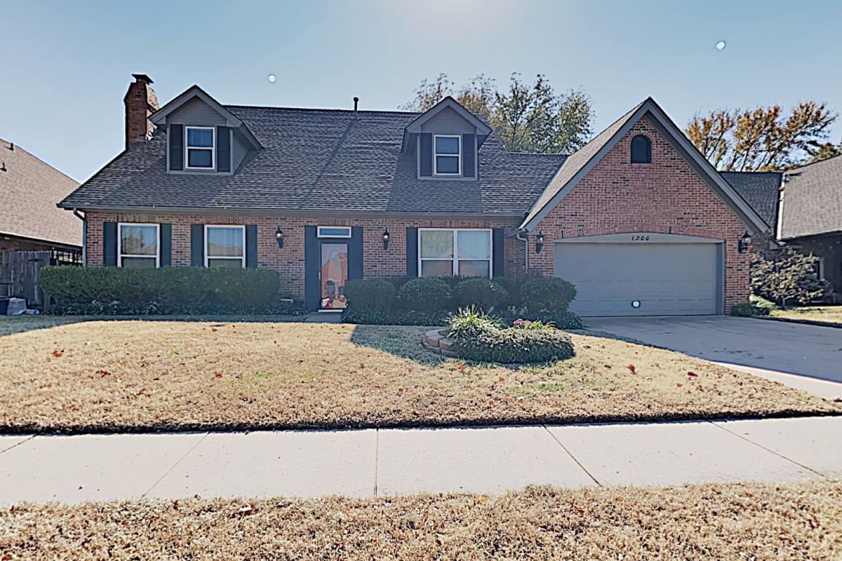 House for rent at 1200 NW 199th St, Edmond, OK 73012