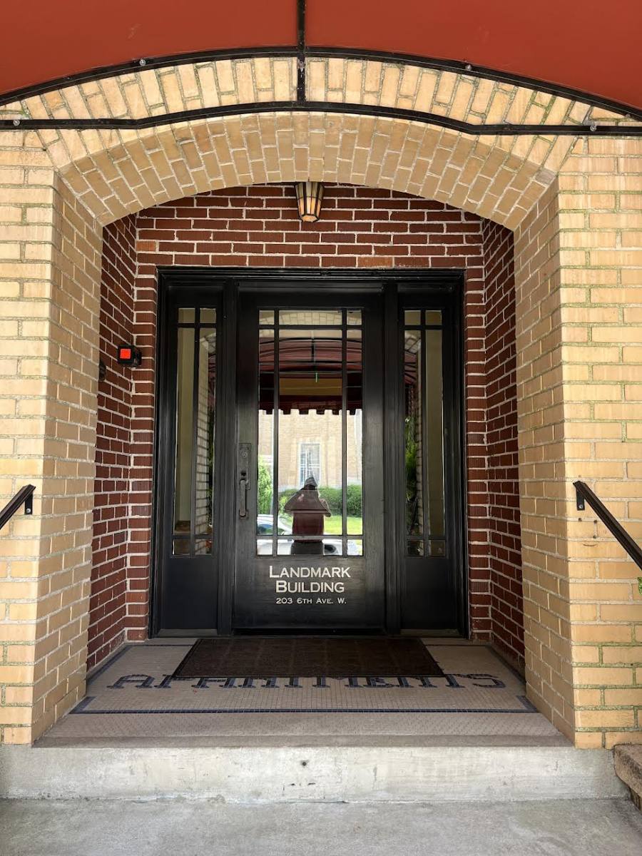 Apartment for rent at 203 W 6th Ave #1A, Hendersonville, NC 28739