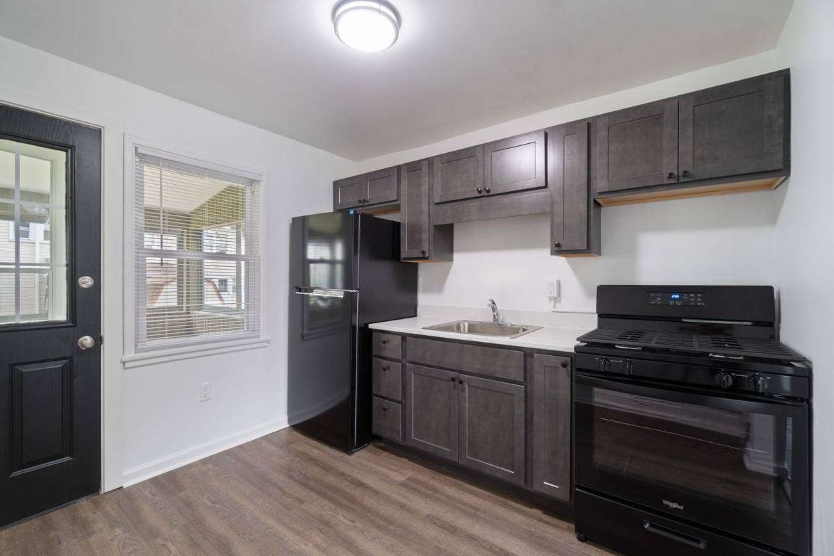 Townhouse for rent at 43 Midland Heights Circle #C, Midland, PA 15059
