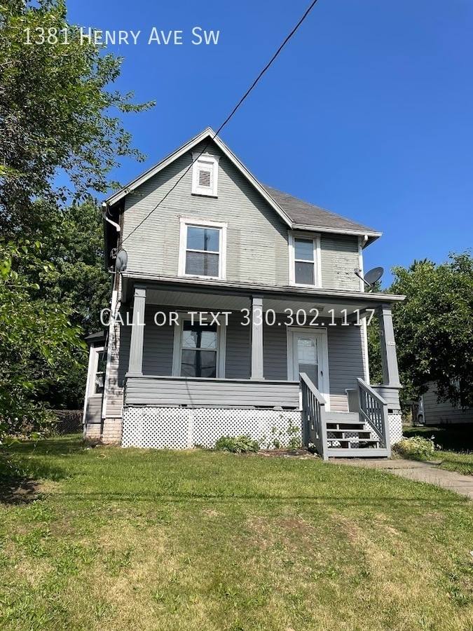 House for rent at 1381 Henry Ave SW, Canton, OH 44706