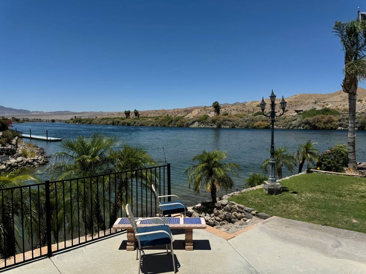 Condo for rent at 1663 Highway 95 - B7, Bullhead City, AZ 86442