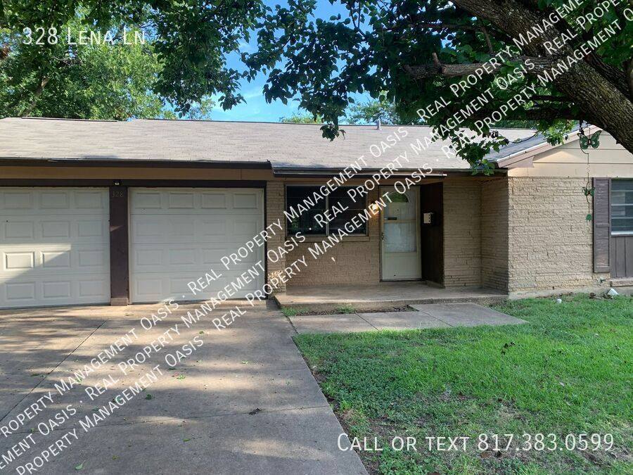 House for rent at 328 Lena Lane, Burleson, TX 76028