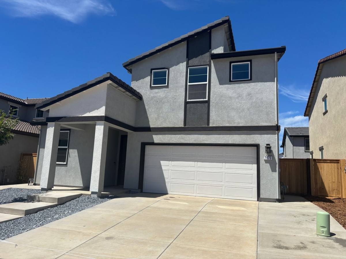House for rent at 7670 Flatbow Way, Sacramento, CA 95829