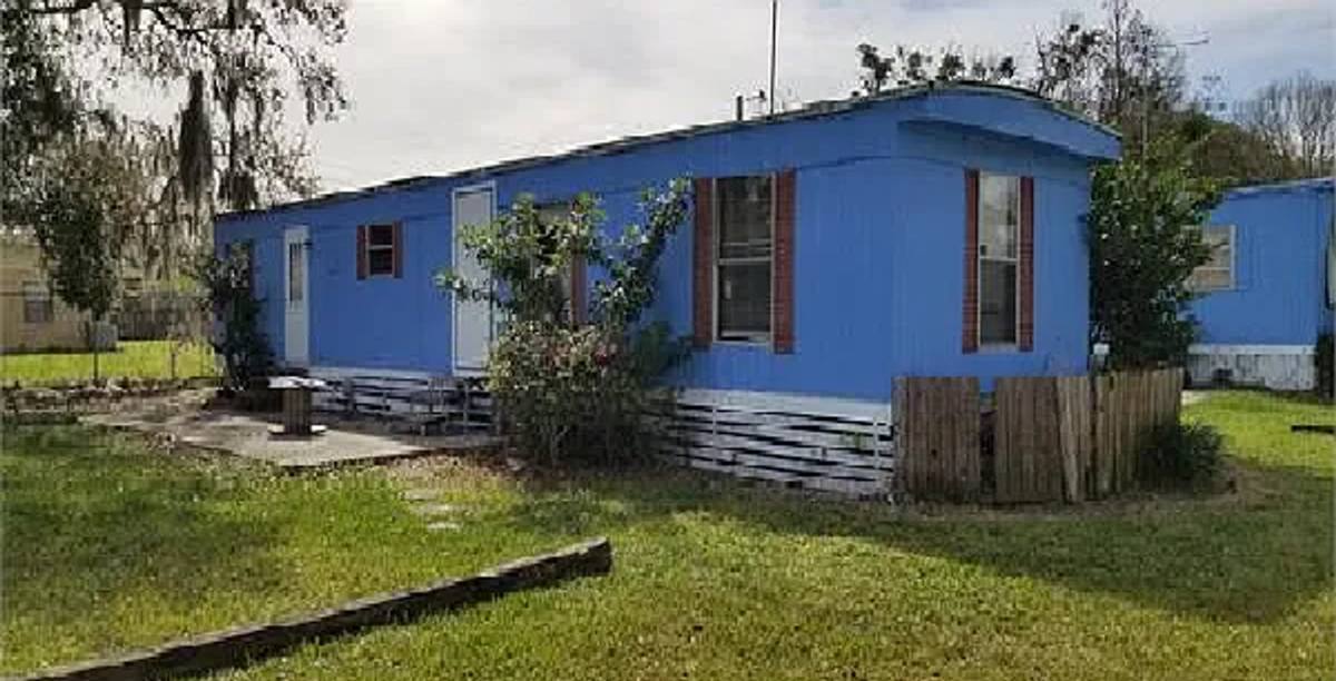 House for rent at 2537 Lakeview St, Lakeland, FL 33801