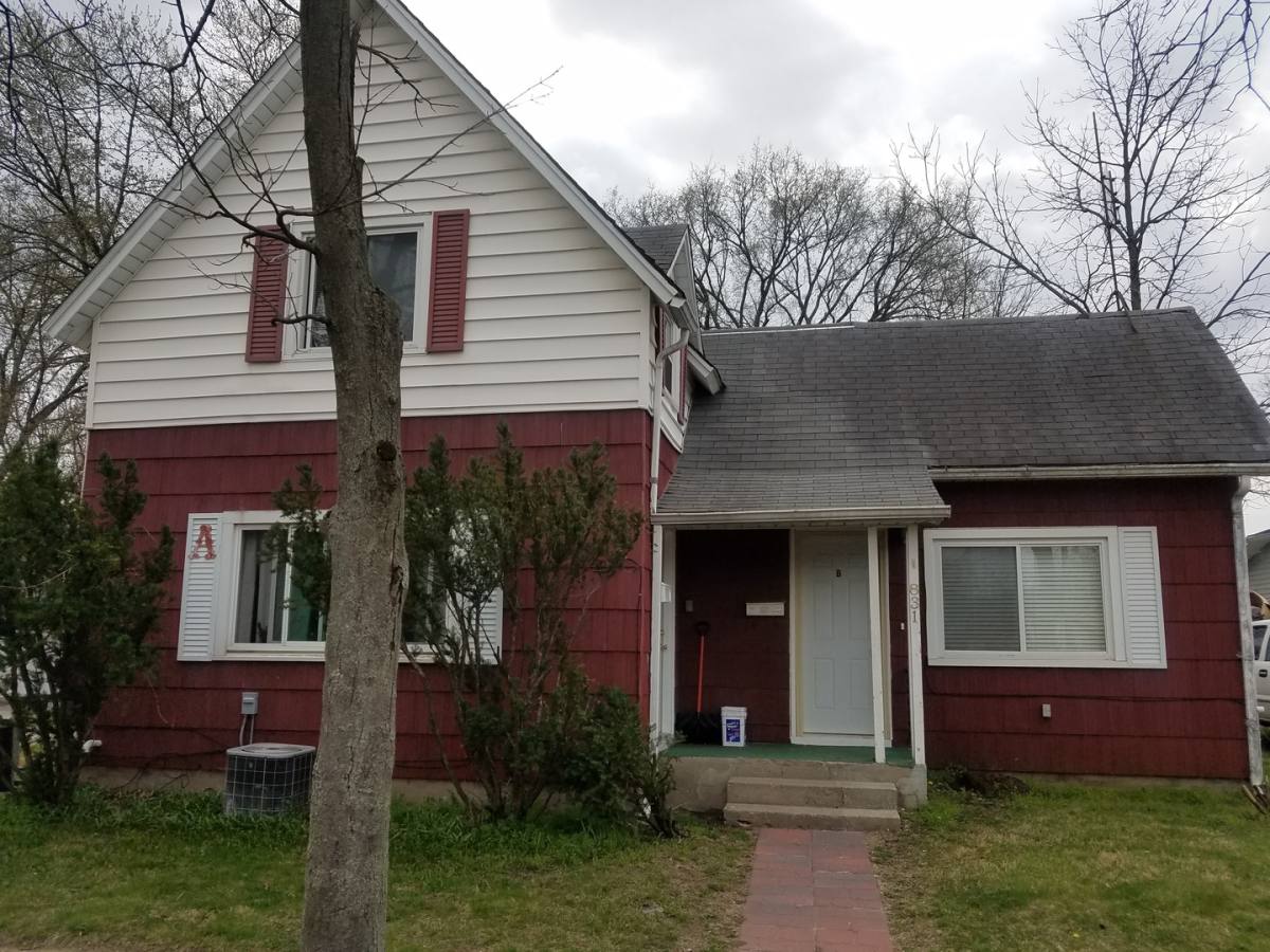 Apartment for rent at 831 Grant St, Elkhart, IN 46514