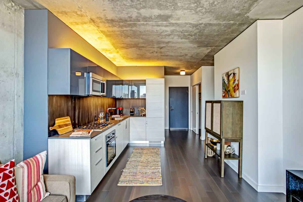 Apartment for rent at 625 W Division St, Chicago, IL 60610