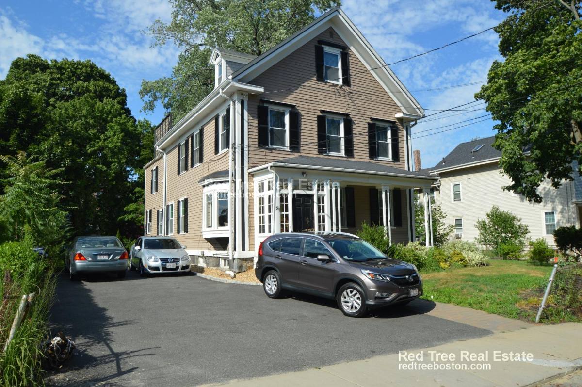 Apartment for rent at 21 Holton St #2, Allston, MA 02134