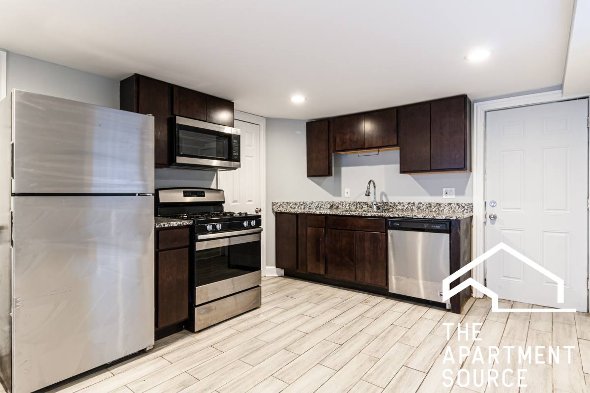 2968 N Ridgeway Ave #G, Chicago, IL 60618