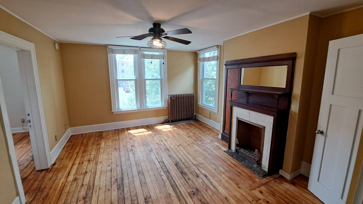 Apartment for rent at 620 E 16th St, Minneapolis, MN 55404