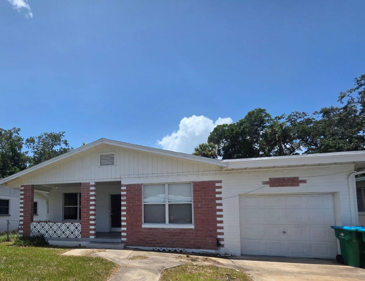 House for rent at 734 State Ave, Daytona Beach, FL 32117