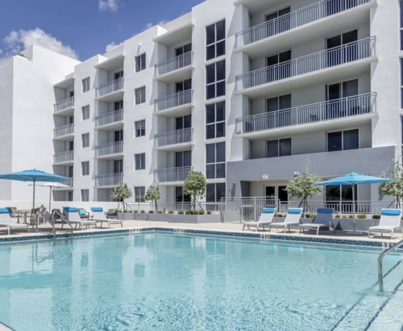 Apartment for rent at 1177 W 35th St #409, Hialeah, FL 33012