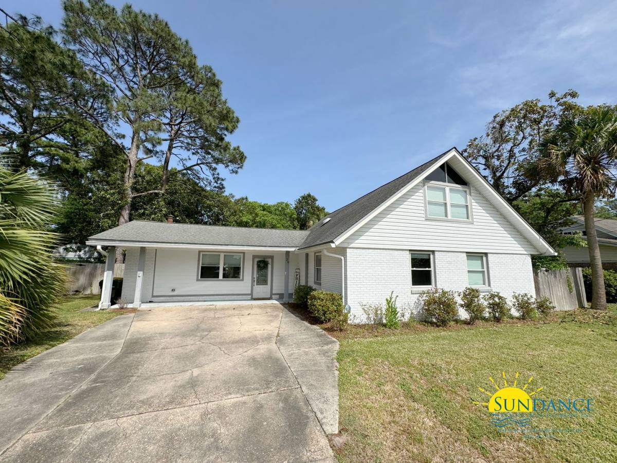 House for rent at 29 Driftwood Ave, Fort Walton Beach, FL 32548