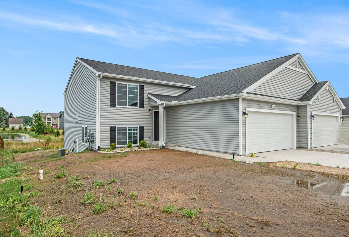 Condo for rent at 11127 Farmway Dr, Allendale, MI 49401