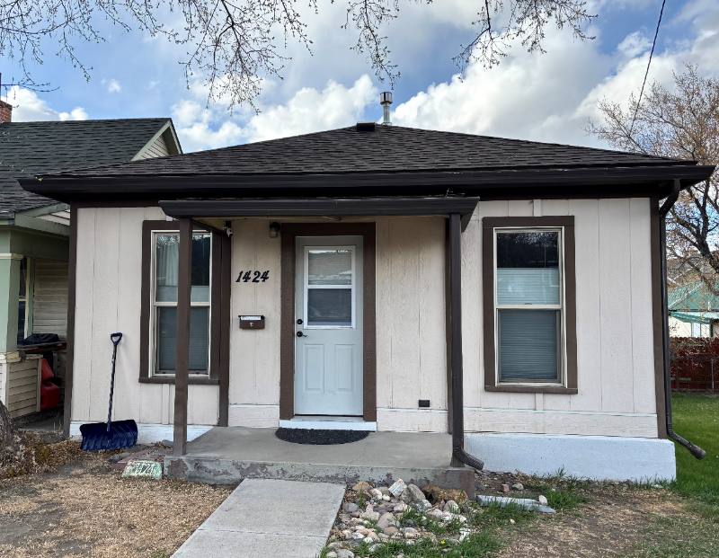 House for rent at 1424 E Lyndale Ave, Helena, MT 59601