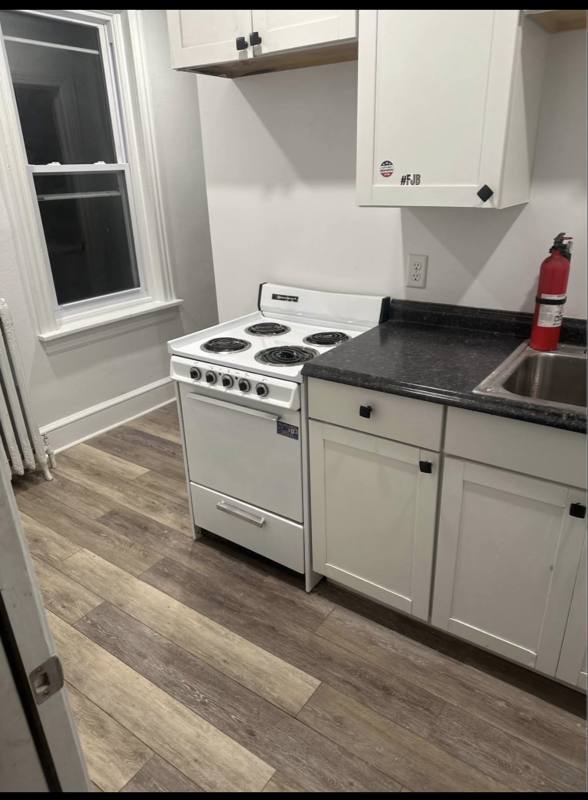 Apartment for rent at 304 S 6th St #2R, Pottstown, PA 19464