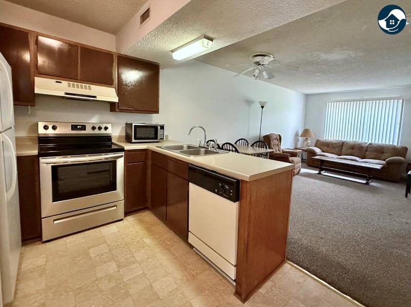 Apartment for rent at 229 E King St #50, Boone, NC 28607