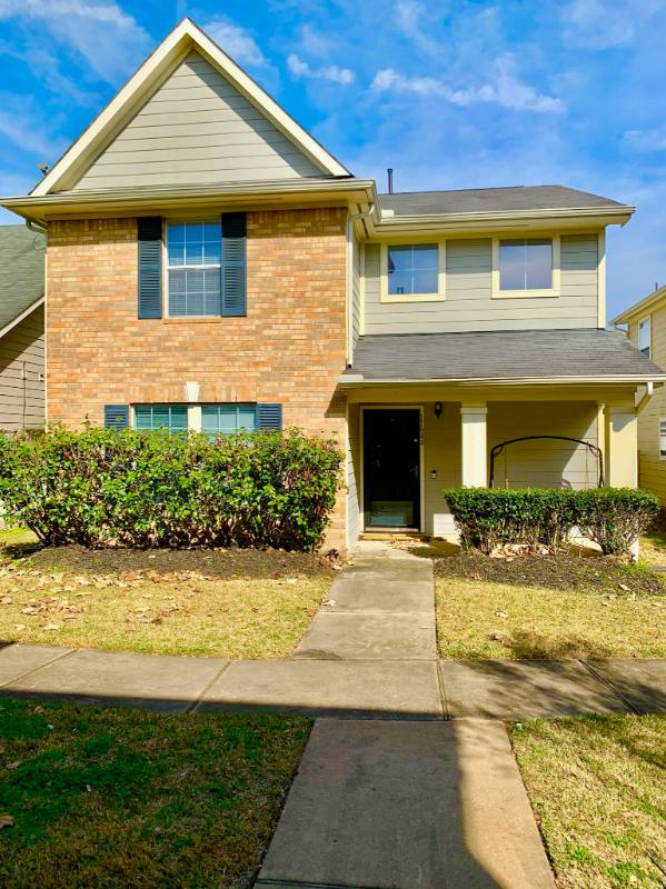 House for rent at 11944 Chanteloup Dr, Houston, TX 77047