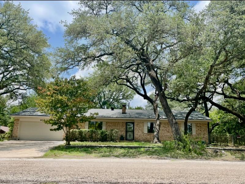 House for rent at 1415 Oakridge Dr, Blanco, TX 78606