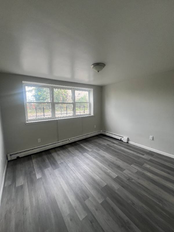 Apartment for rent at 76 Grafton Ave #A1, Newark, NJ 07104