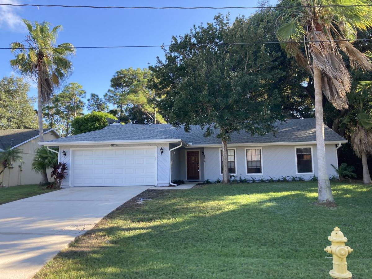 House for rent at 166 Inez St SE, Palm Bay, FL 32909