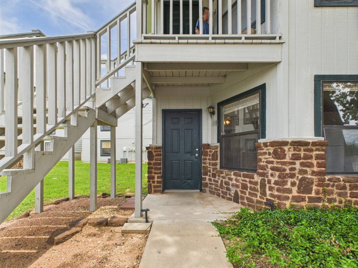 Apartment for rent at 298 Friendship Lane #25, Fredericksburg, TX 78624