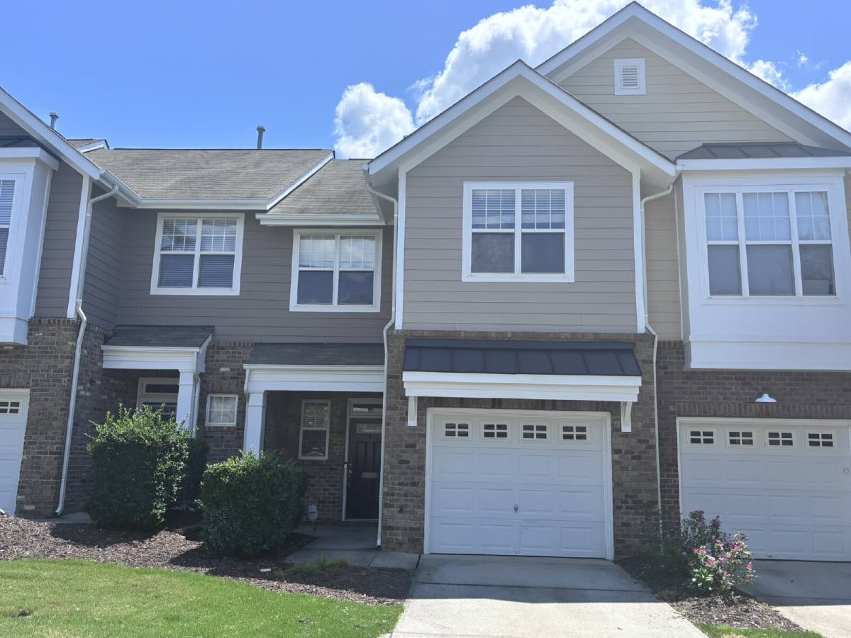 Townhouse for rent at 10106 Raven Tree Dr, Raleigh, NC 27617