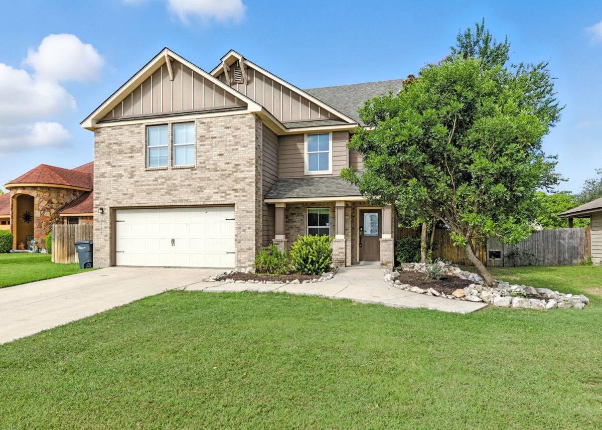 House for rent at 2024 N Ranch Estates Blvd, New Braunfels, TX 78130