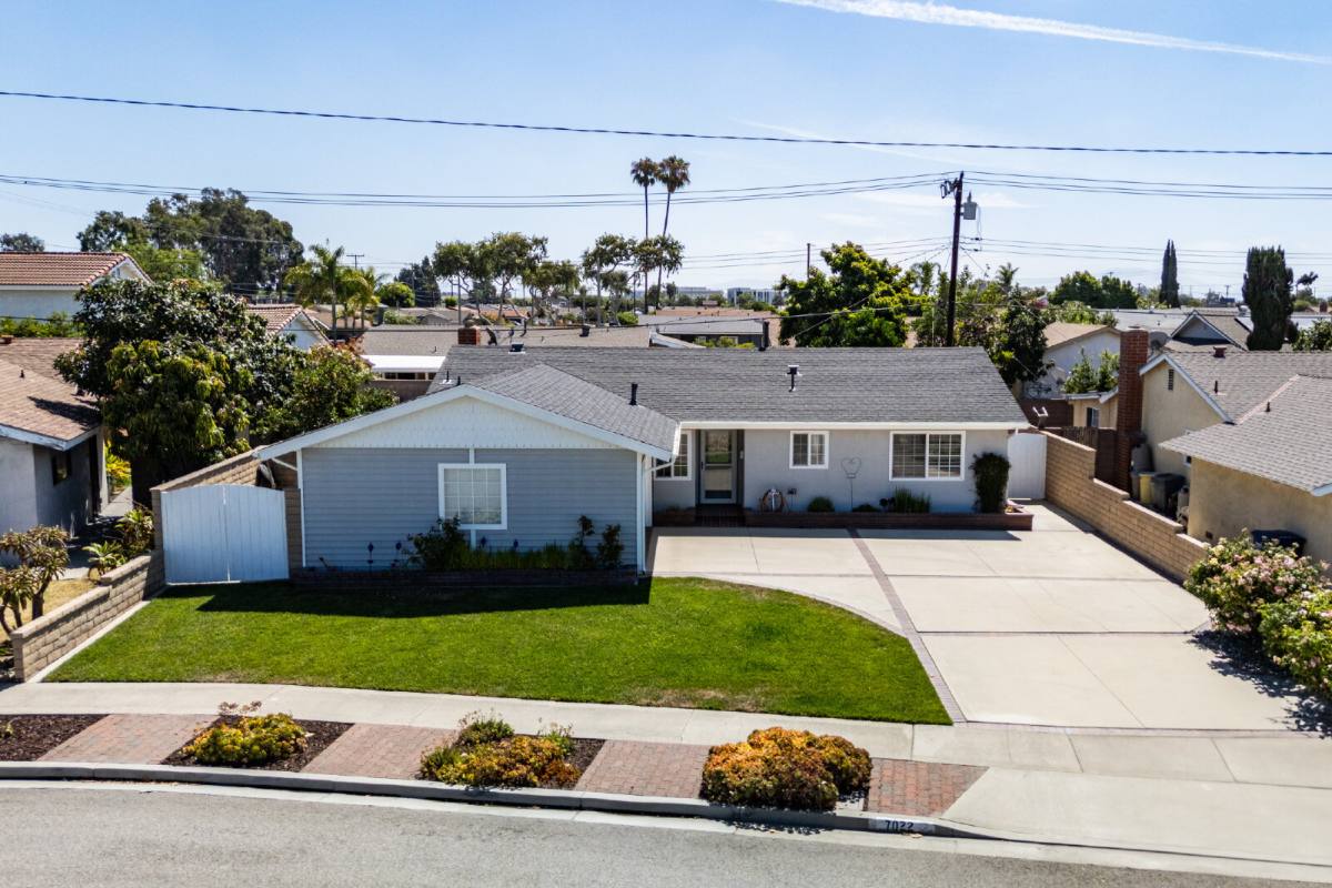 House for rent at 7022 Penguin Dr, Buena Park, CA 90620