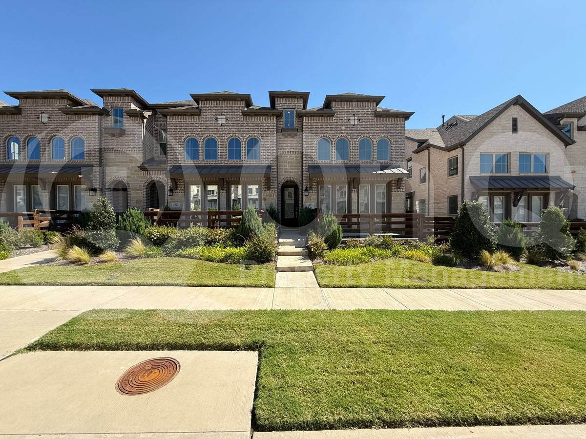 House for rent at 401 Blue Creek Cove, McKinney, TX 75071