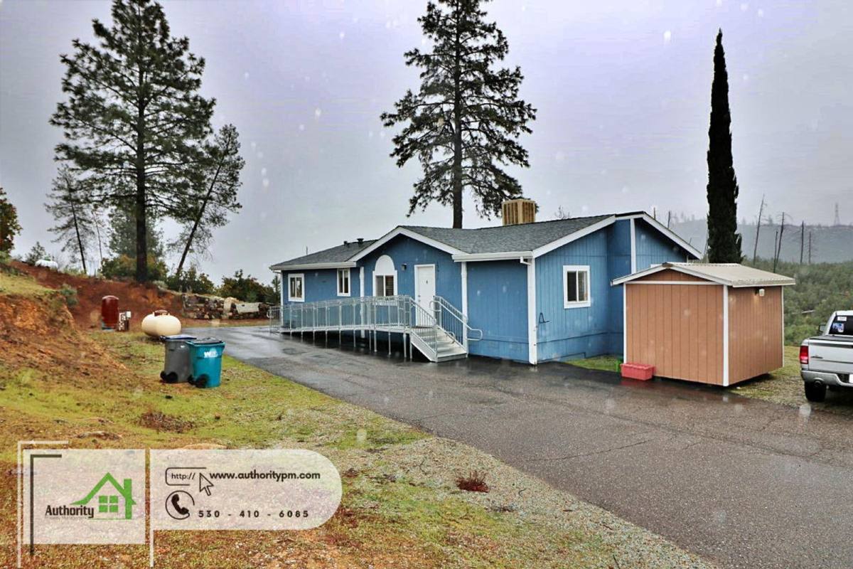House for rent at 15611 Rock Creek Rd, Shasta, CA 96087