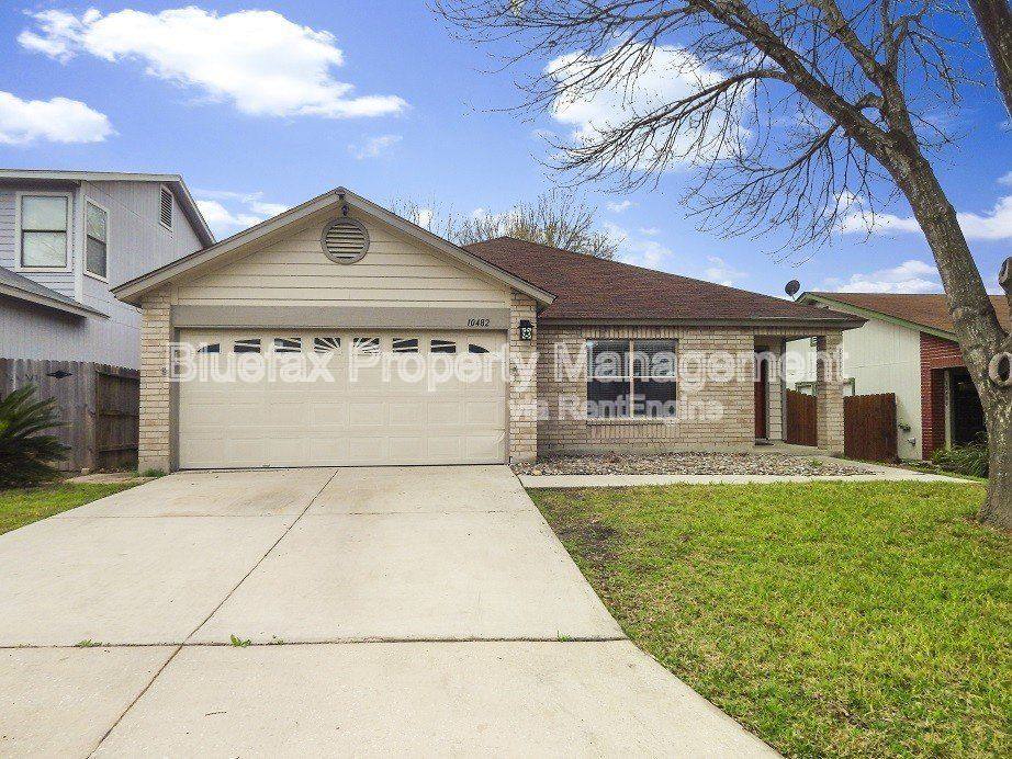House for rent at 10482 Tippecanoe Dr, San Antonio, TX 78245