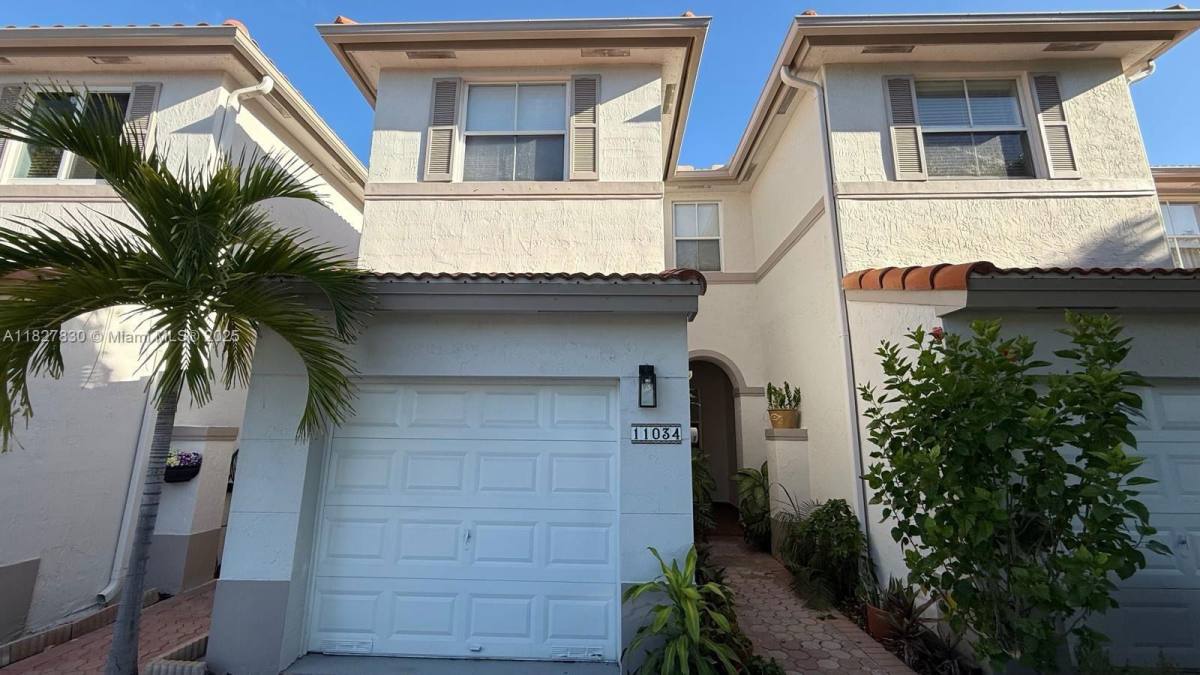 Townhouse for rent at 11034 NW 43rd Terrace, Miami, FL 33178