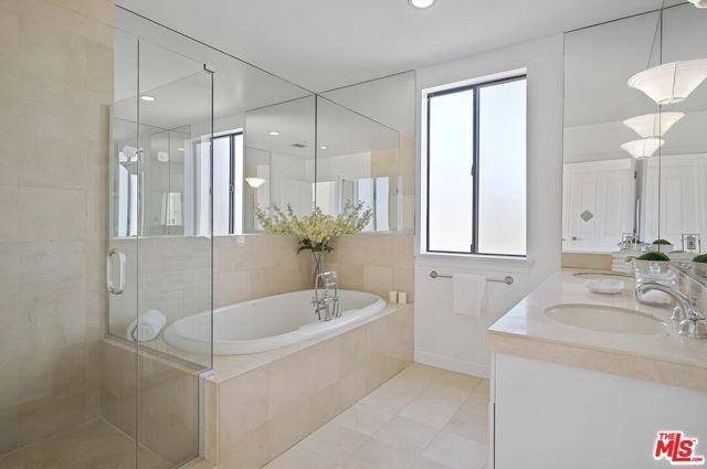 House for rent at 16000 W Sunset Blvd #302, Pacific Palisades, CA 90272