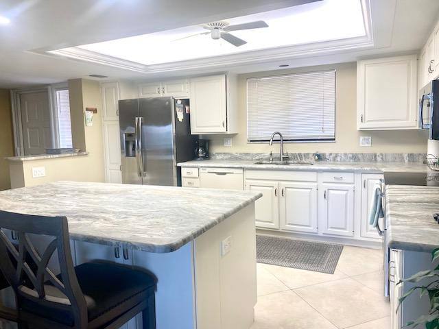 Condo for rent at 4612 Flagship Dr #403, Fort Myers, FL 33919