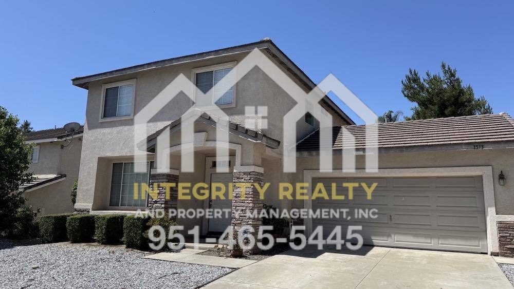 House for rent at 1513 Haddington Dr, Riverside, CA 92507