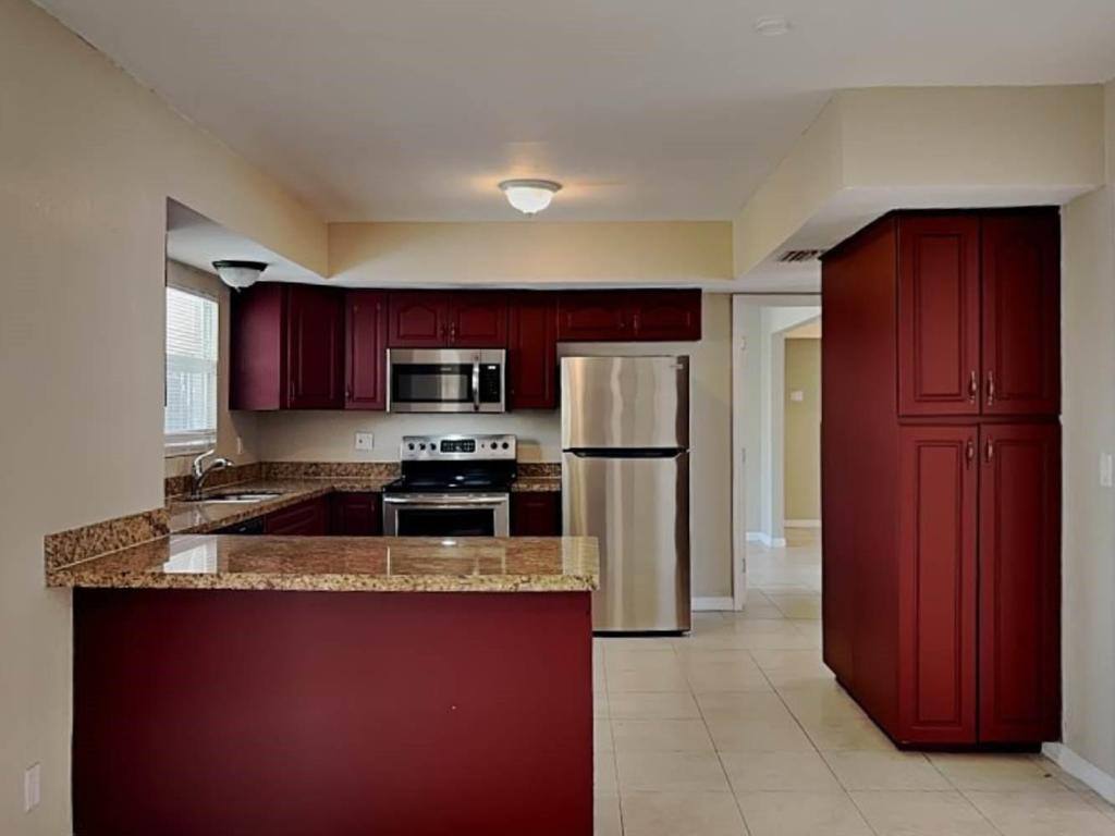House for rent at 4915 Johnson St, Hollywood, FL 33021