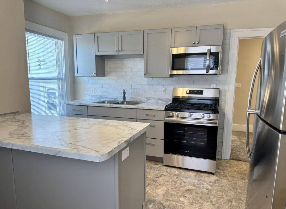 Apartment for rent at 109 2nd Ave W, Milan, IL 61264
