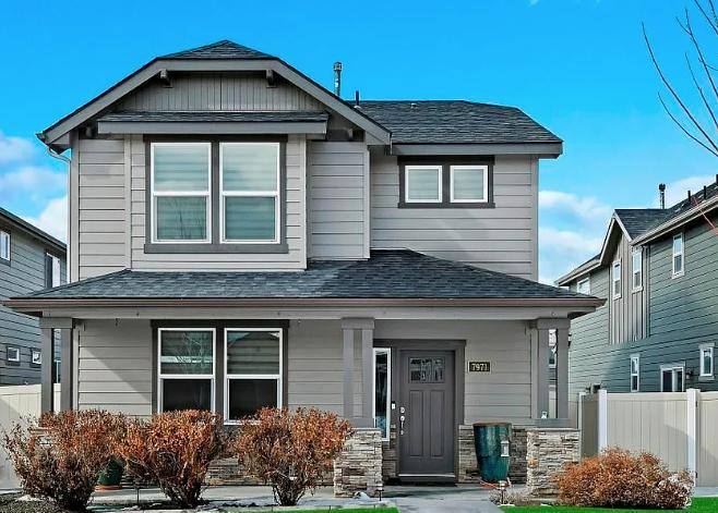 House for rent at 7971 S Red Cliff Ave, Boise, ID 83716