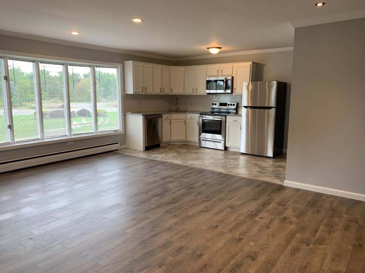 Apartment for rent at 950 US-Route 9 #C, Castleton on Hudson, NY 12033