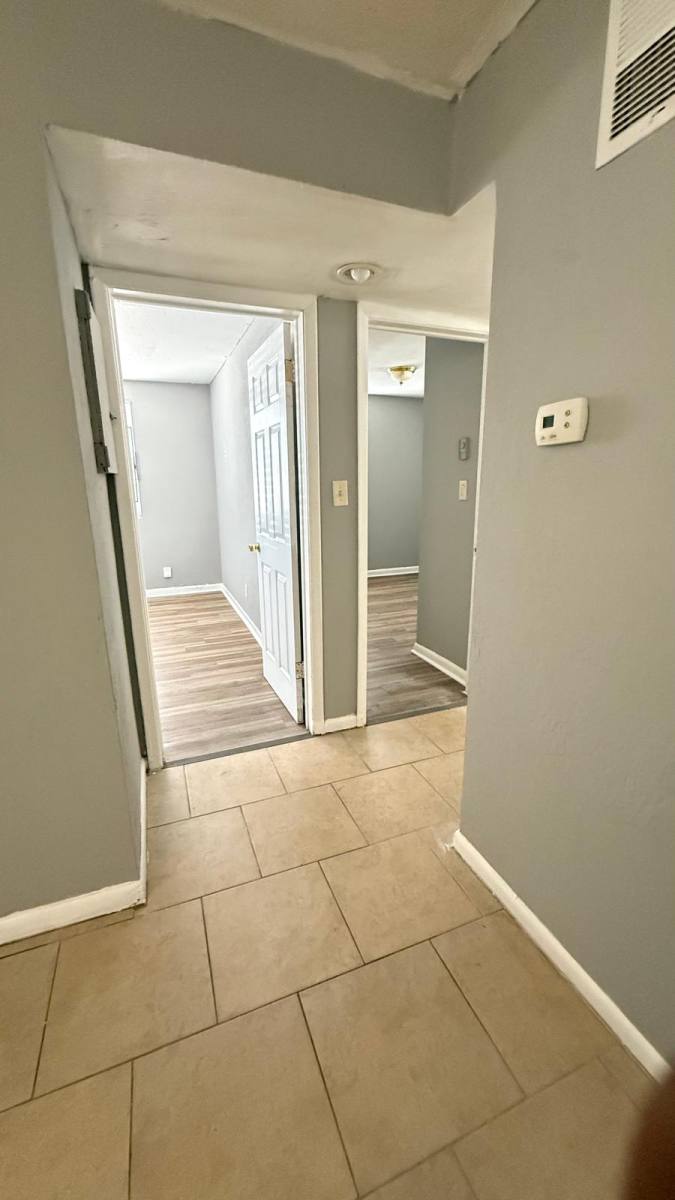 Apartment for rent at 1816 W 14th St #1, Jacksonville, FL 32209