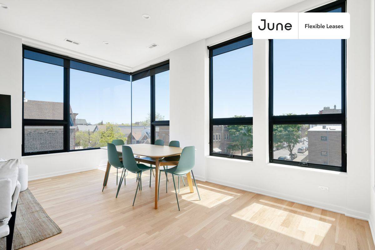 Apartment for rent at 2122 S Hoyne #1, Chicago, IL 60608