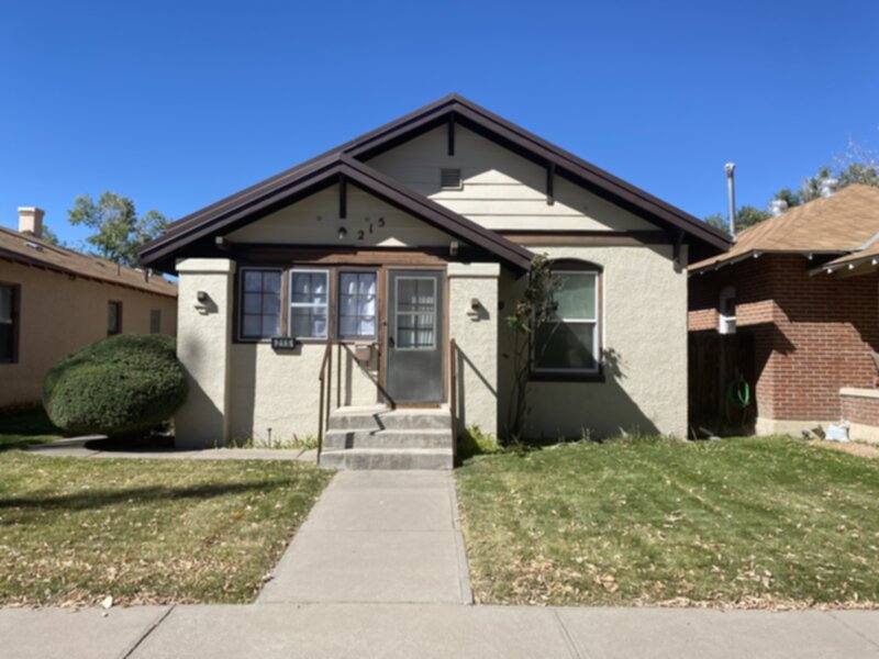 House for rent at 215 Ross Ave, Alamosa, CO 81101