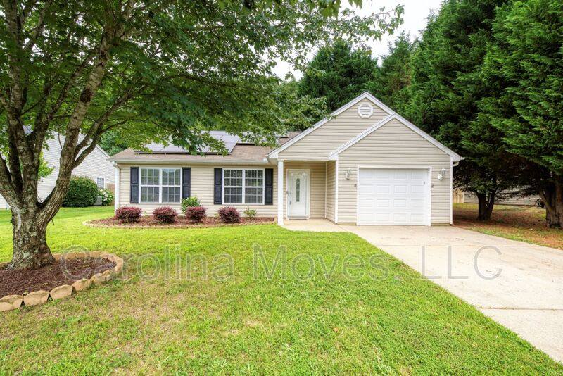 House for rent at 406 Crescentwood Court, Taylors, SC 29687