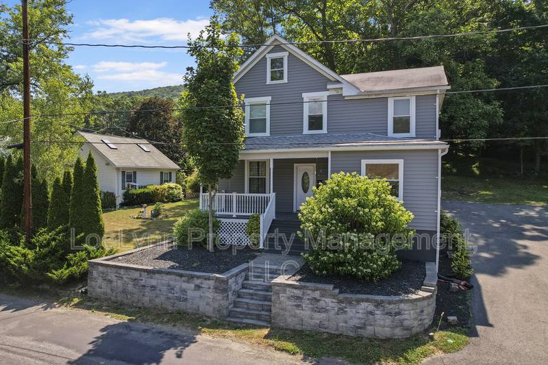 Apartment for rent at 505 B St #1, Cumberland, MD 21502