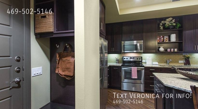 Apartment for rent at 3201 Esperanza Crossing, Austin, TX 78758