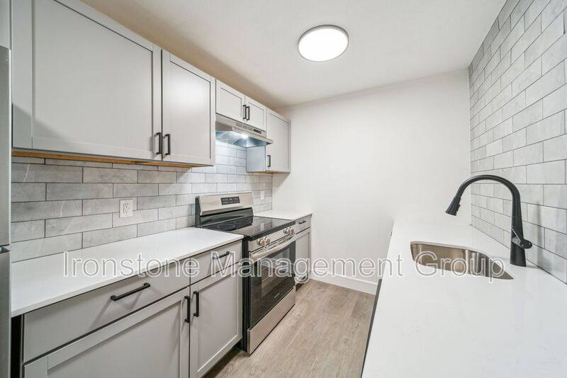 Apartment for rent at 3165 E 49th St #104, Tulsa, OK 74105